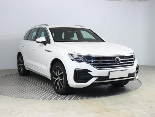 Volkswagen Touareg  3.0 TDI R-Line