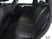 Volkswagen Touareg  3.0 TDI R-Line
