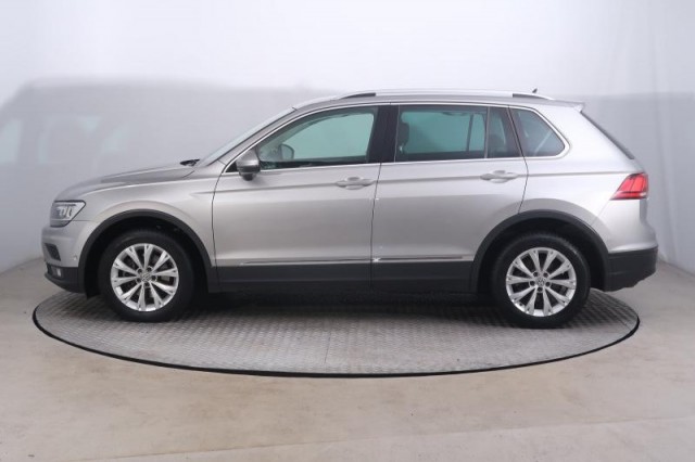 Volkswagen Tiguan  2.0 TDI 