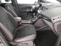 Ford Kuga  2.0 TDCi ST-Line