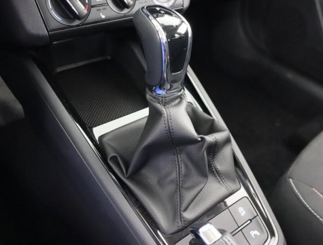 Škoda Kamiq  1.0 TSI Ambition Plus