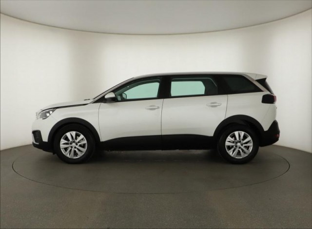 Peugeot 5008  1.5 BlueHDi 