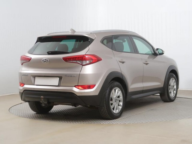 Hyundai Tucson  1.7 CRDi 
