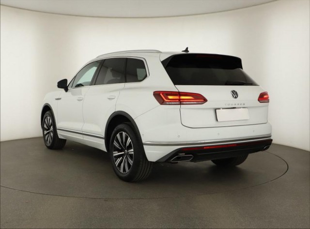 Volkswagen Touareg  3.0 TDI Elegance