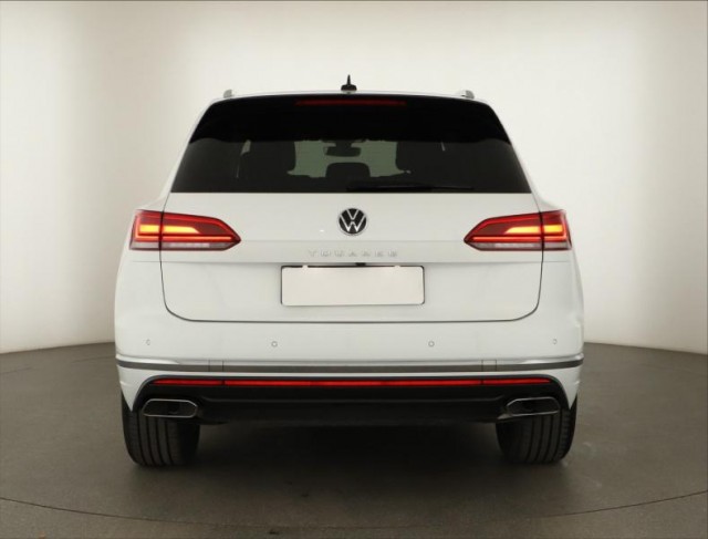 Volkswagen Touareg  3.0 TDI Elegance