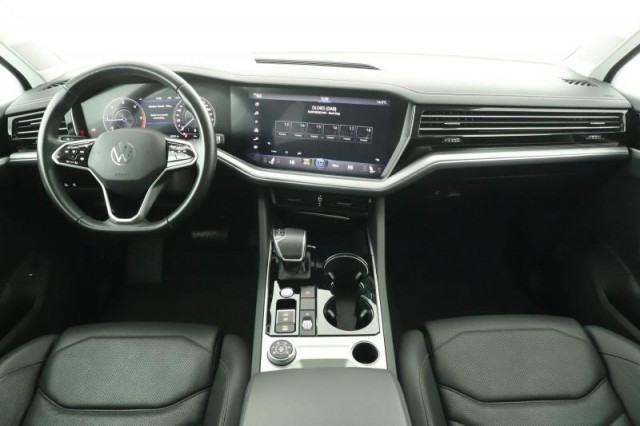 Volkswagen Touareg  3.0 TDI Elegance