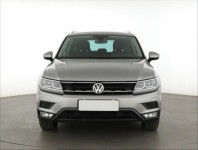 Volkswagen Tiguan  2.0 TSI 