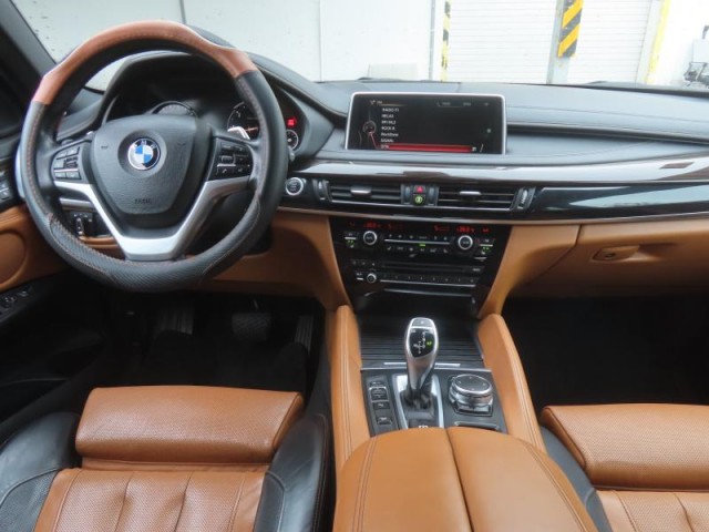 BMW X6  xDrive40d 