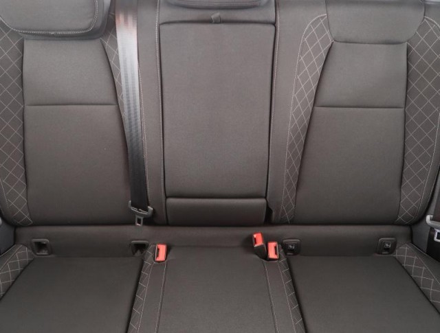 Škoda Karoq  1.5 TSI Ambition