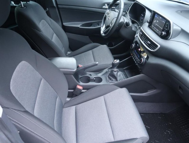 Hyundai Tucson  1.6 CRDi Adventure