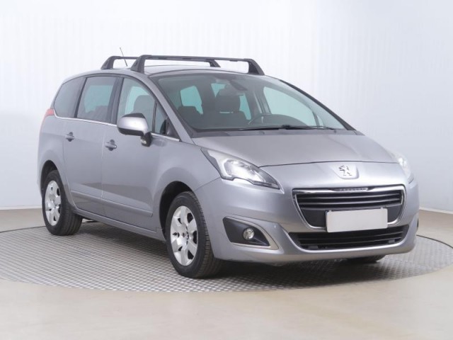 Peugeot 5008  1.6 HDi 
