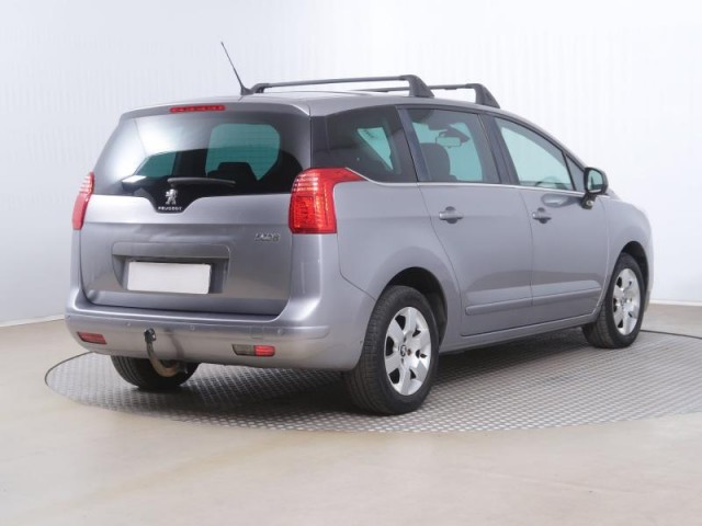 Peugeot 5008  1.6 HDi 