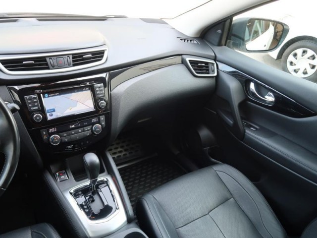 Nissan Qashqai  1.6 dCi 
