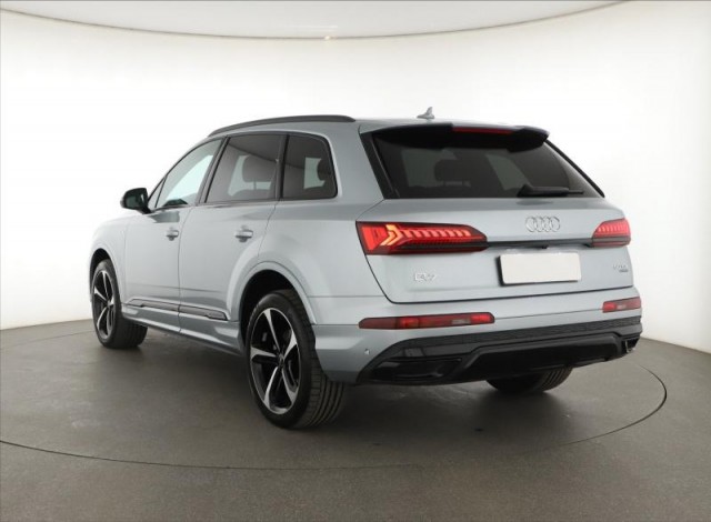 Audi Q7  50 TDI S-Line