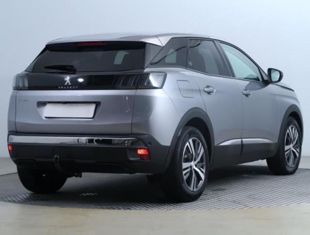 Peugeot 3008  1.2 PureTech Allure