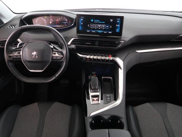 Peugeot 3008  1.2 PureTech Allure