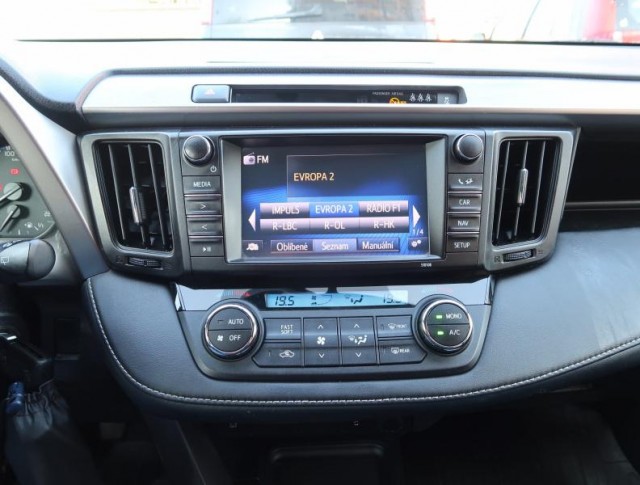 Toyota RAV 4  2.0 D-4D 