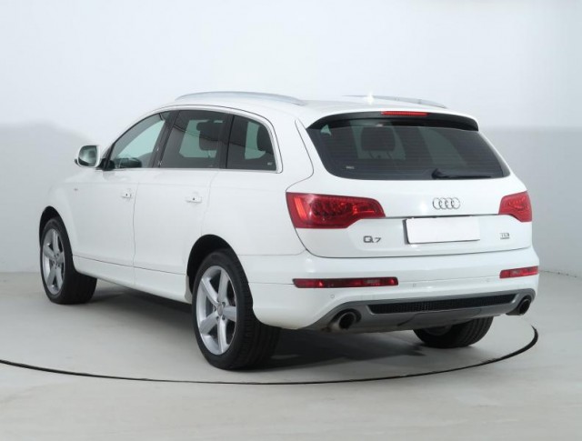 Audi Q7  3.0 TDI 