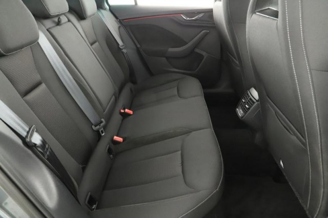 Škoda Kamiq  1.0 TSI Drive