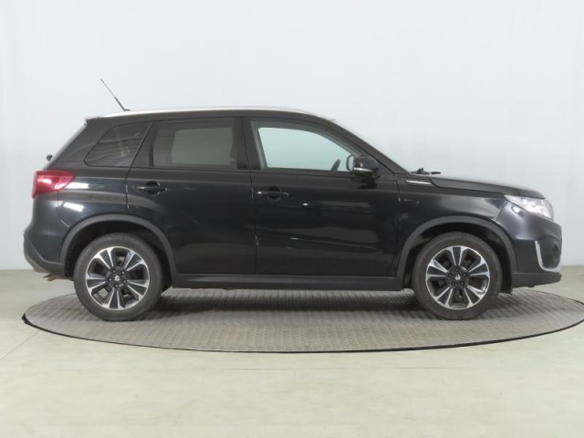 Suzuki Vitara  1.4 BoosterJet Elegance