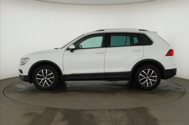 Volkswagen Tiguan  2.0 TSI Comfortline