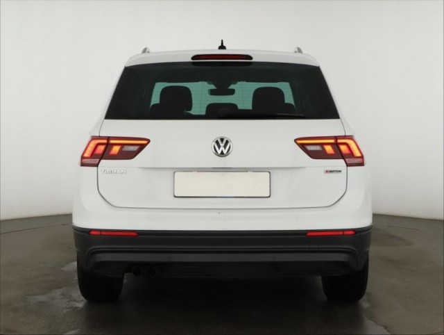 Volkswagen Tiguan  2.0 TSI Comfortline