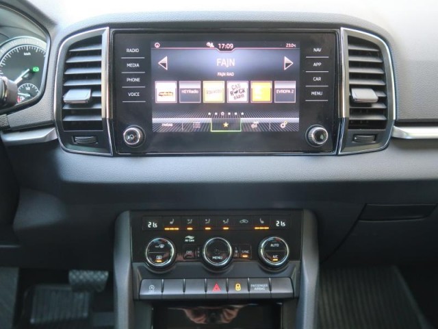 Škoda Karoq  1.5 TSI Ambition