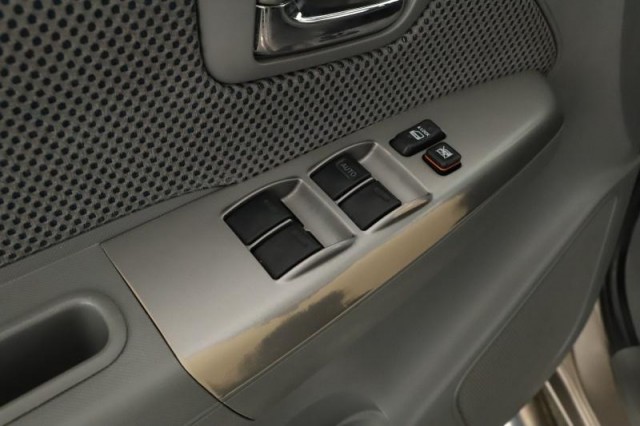 Toyota Hilux  3.0 D-4D 