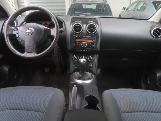 Nissan Qashqai  1.6 