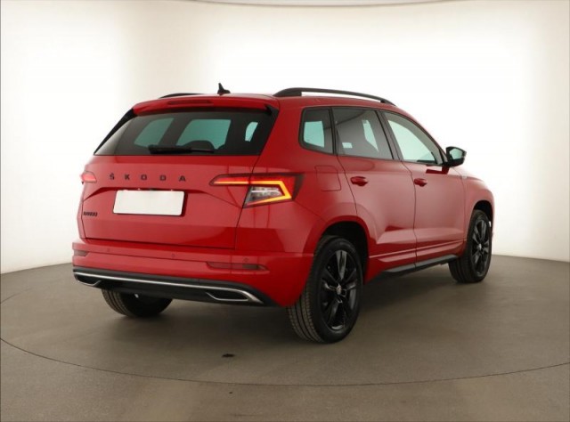 Škoda Karoq  1.5 TSI Sportline