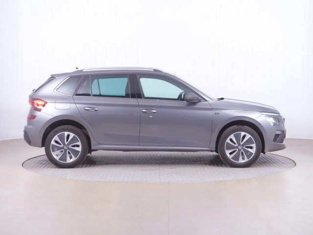 Škoda Kamiq  1.0 TSI Drive