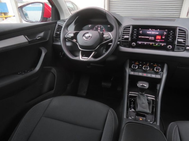 Škoda Karoq  1.5 TSI Drive