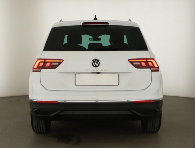 Volkswagen Tiguan  1.5 TSI 