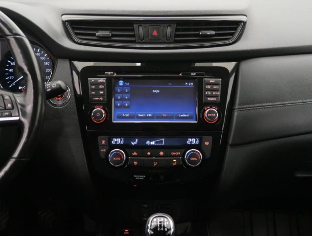 Nissan X-Trail  1.7 dCi Tekna