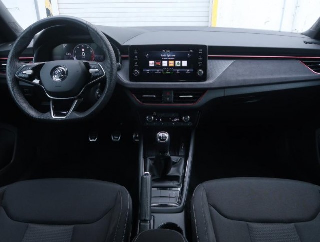 Škoda Kamiq  1.0 TSI Drive