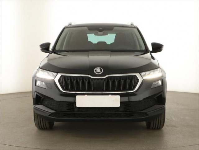 Škoda Karoq  1.0 TSI Drive
