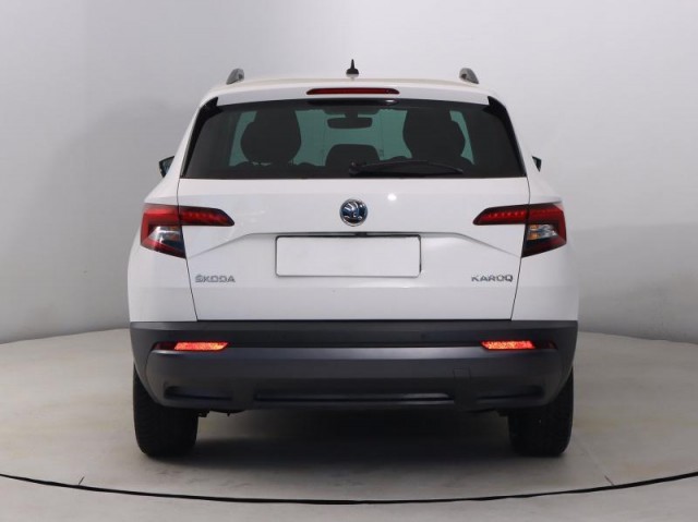 Škoda Karoq  1.0 TSI 