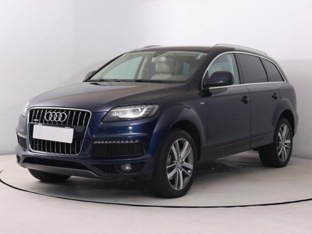Audi Q7  3.0 TDI 