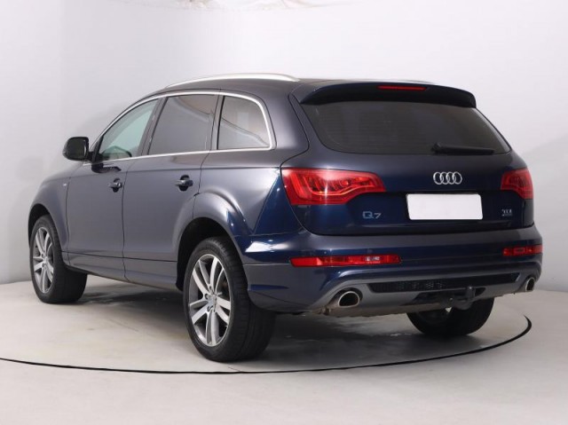 Audi Q7  3.0 TDI 