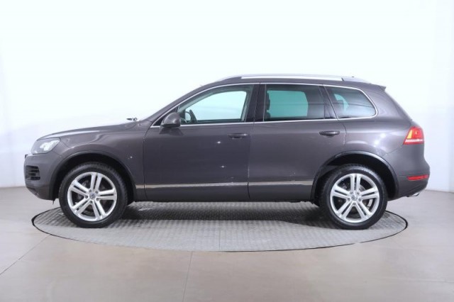 Volkswagen Touareg  3.0 TDI 