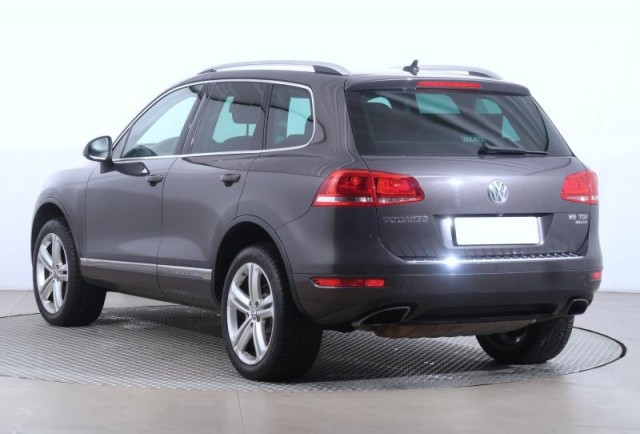 Volkswagen Touareg  3.0 TDI 