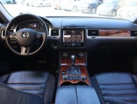 Volkswagen Touareg  3.0 TDI 