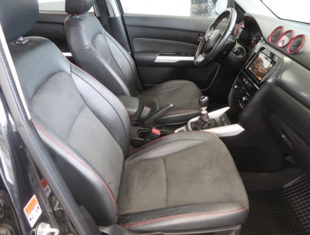 Suzuki Vitara  1.4 BoosterJet Elegance