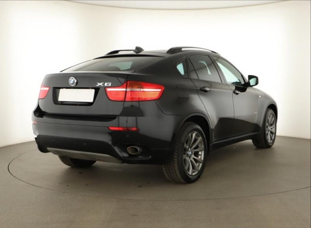 BMW X6  xDrive35d 