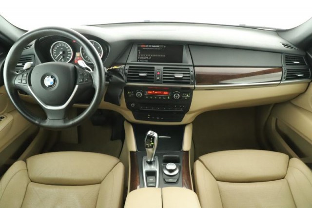 BMW X6  xDrive35d 