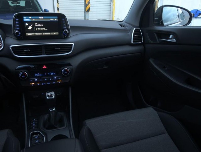 Kia Sportage  2.0 CRDi 