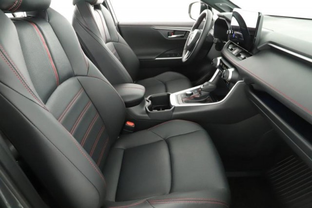 Toyota RAV 4  2.5 Plug-in 