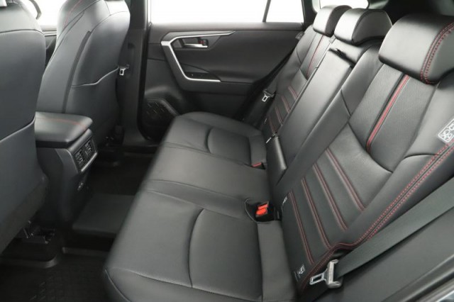 Toyota RAV 4  2.5 Plug-in 