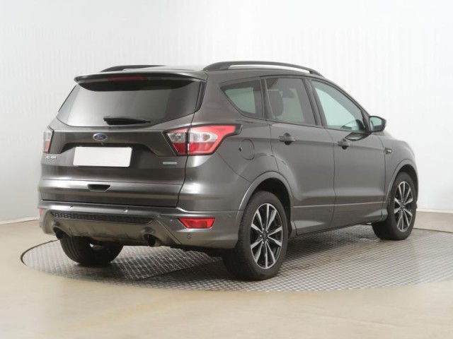 Ford Kuga  1.5 EcoBoost ST-Line