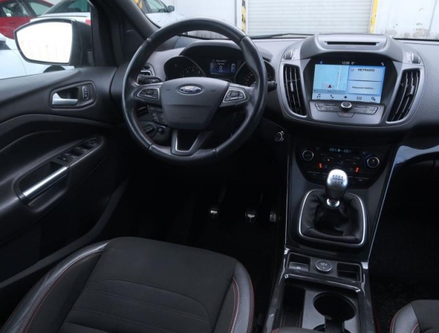 Ford Kuga  1.5 EcoBoost ST-Line